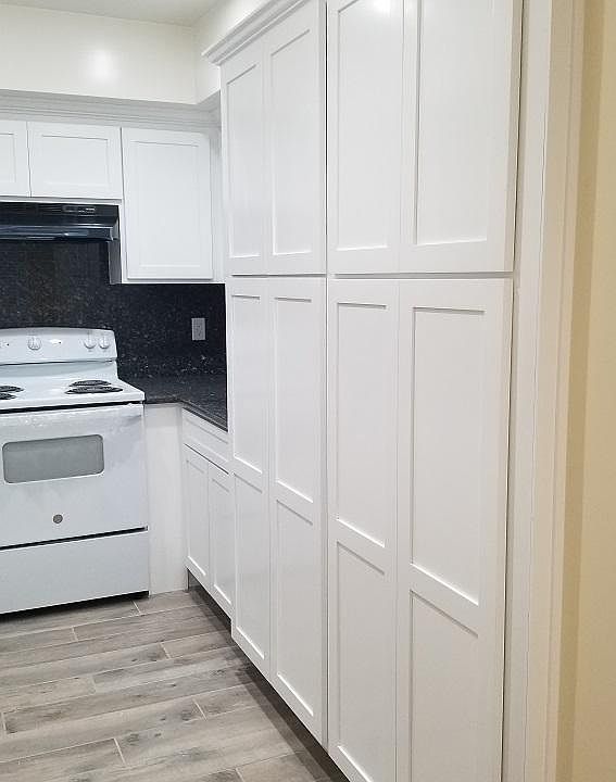 Kitchen Pantry