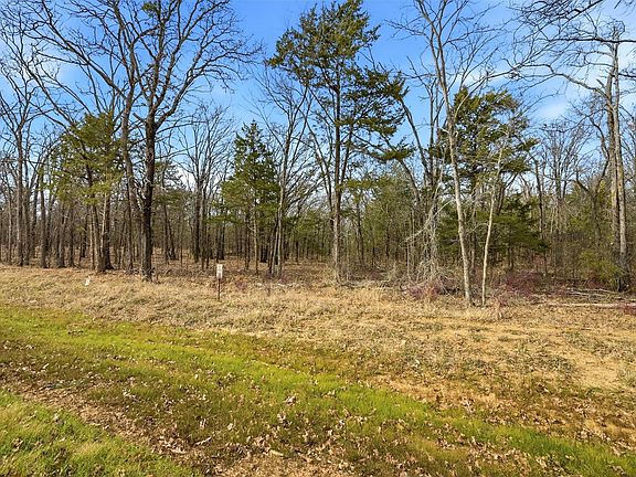 2nd image of 30 White Tail Way