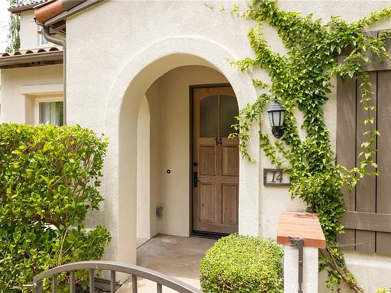 14 Celano Ct — Photo 19
