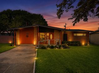 2251 Myrtlewood Dr, Dallas, TX 75232