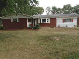 359 E County Road 215 S, Connersville, IN 47331