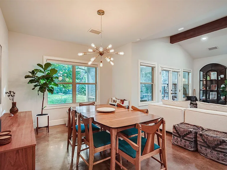 21825 Briarcliff Dr — Photo 10