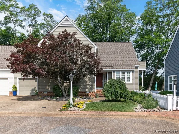 120 Chischiak Watch, Yorktown, VA 23690