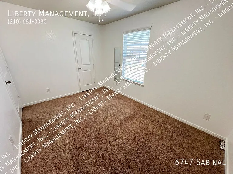 6747 Sabinal — Photo 32