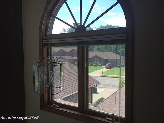 2nd image of 107 Countrywood Dr