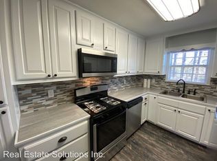 832 Deborah St, Pearl, MS 39208