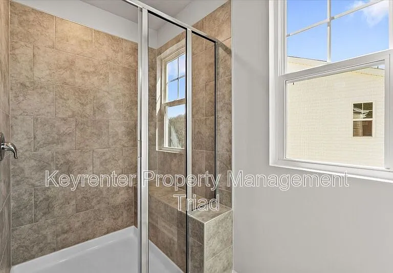 1288 Maple Branch Cir — Photo 16