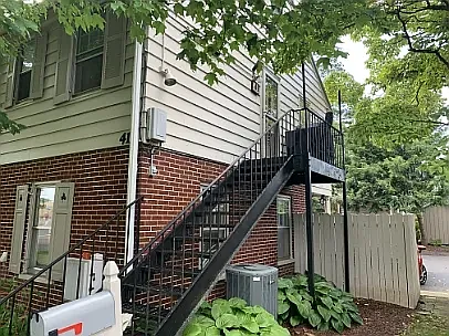 41 W Main St #1 Photo 1