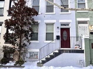 769 Kenyon St NW, Washington, DC 20010