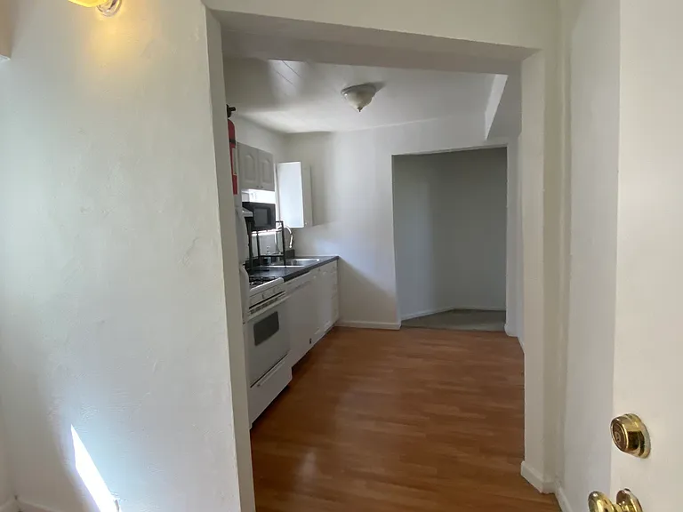 514 Ivy St #5-G — Photo 4