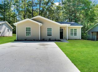 7135 Pineview Dr SW, Covington, GA 30014