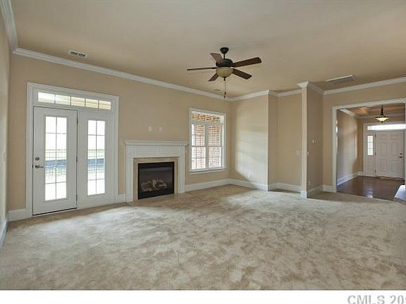 5th image of 107 Grayfox Dr #3