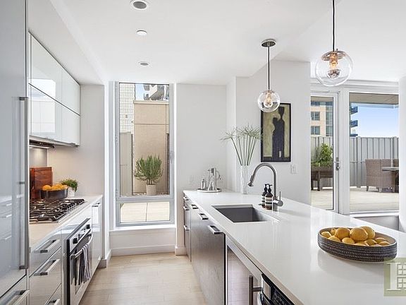 4th image of 34 N 7th St #9B