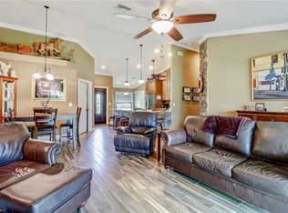 7533 Cameron Cir, Fort Myers, FL 33912