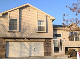 12908 Curtis Ave, Omaha, NE 68164