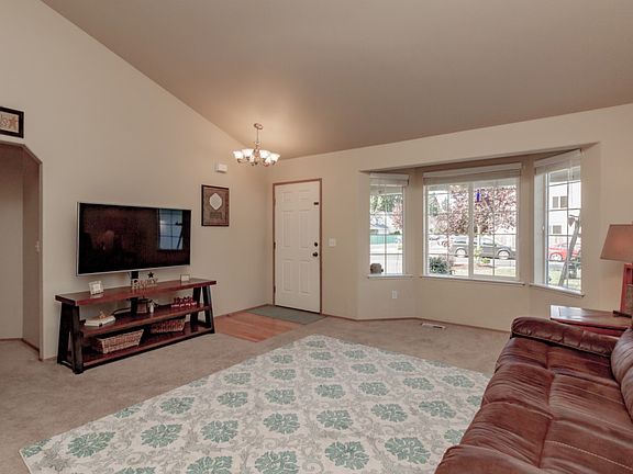 4th image of 20709 81st Avenue Ct E