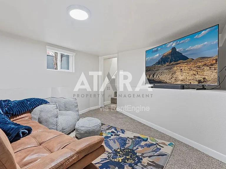 724 E Wilson Ave — Photo 34