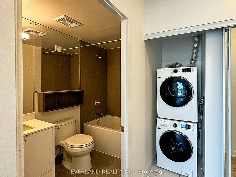 100 Dalhousie St #4407 — Photo 12