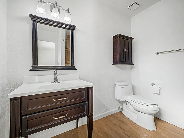 17035 E Cascade Dr — Photo 18