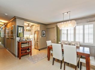 220 Kings Point Dr APT 514, Sunny Isles Beach, FL 33160