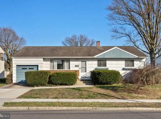 142 Gary Dr, Hamilton, NJ 08690