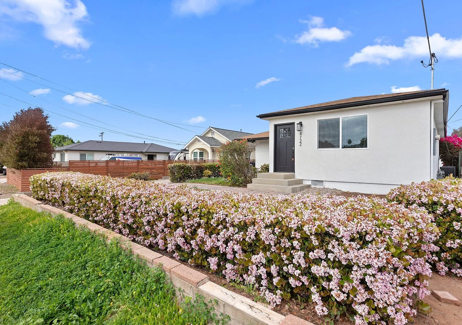Spacious 4 Bed / 3 Bath Home with Private Driveway, Backyard and In-Unit Laundry — Photo 1