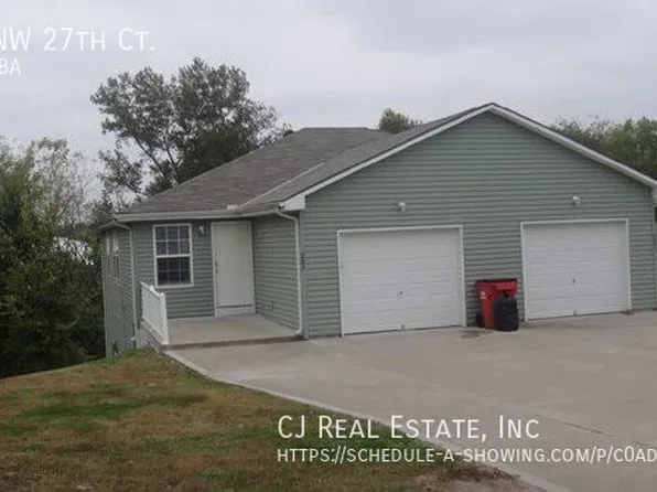203 NW 27th Ct, Blue Springs, MO 64015