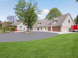 2292 N Belsay Rd, Burton, MI 48509