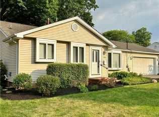 305 Rufener St, Rittman, OH 44270