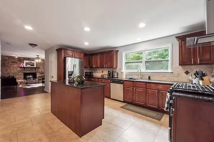 230 Chaffin Ridge Trce — Photo 3