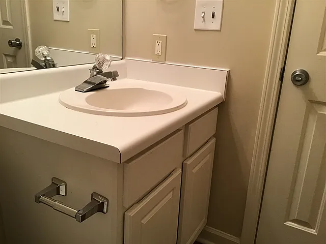 2535 Lakeview Trl — Photo 12