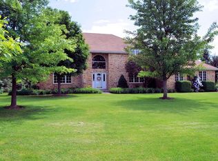 17633 Crystal Lake Dr, Homer Glen, IL 60491