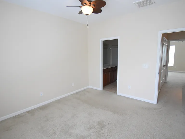 9507 Longstone Ln — Photo 16