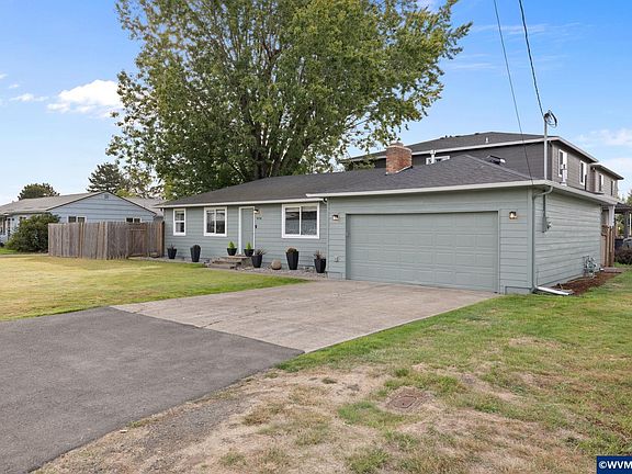 3rd image of 4314 Munkers St SE