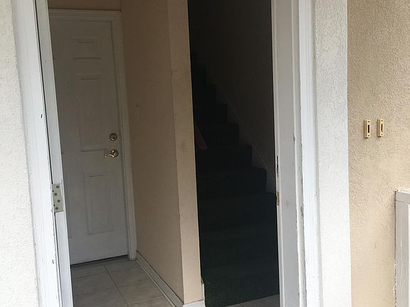 2nd image of 4640 Peacock Dr