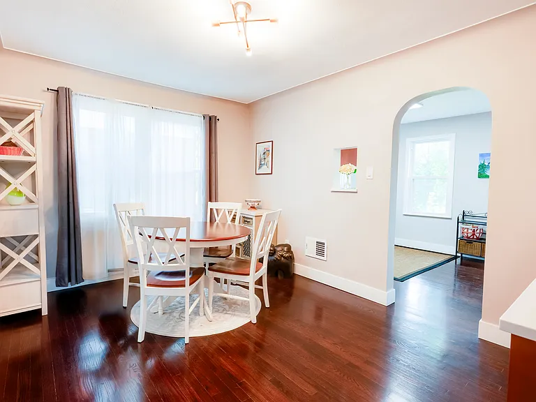 1830 Oconnell Ave — Photo 8
