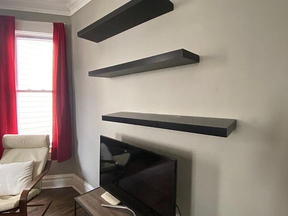 2nd image of 3509 W Wrightwood Ave #3103EE3