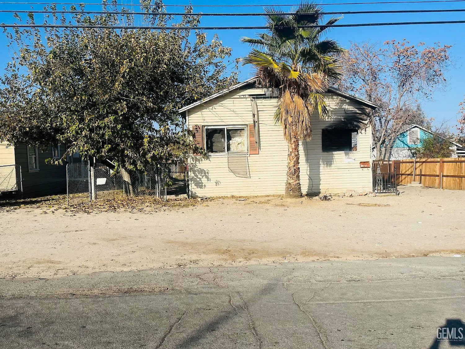 144 Pico St photo 1