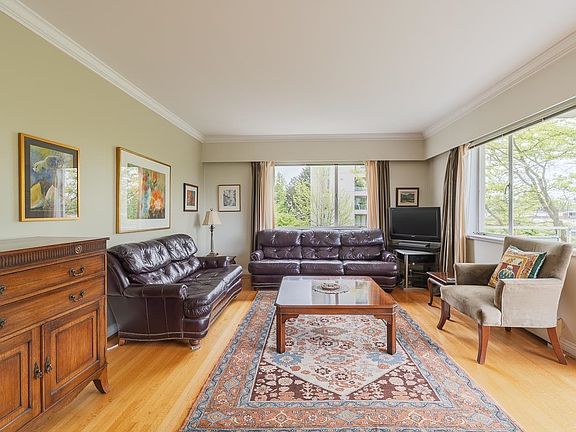 4th image of 2409 W 43rd Ave #502