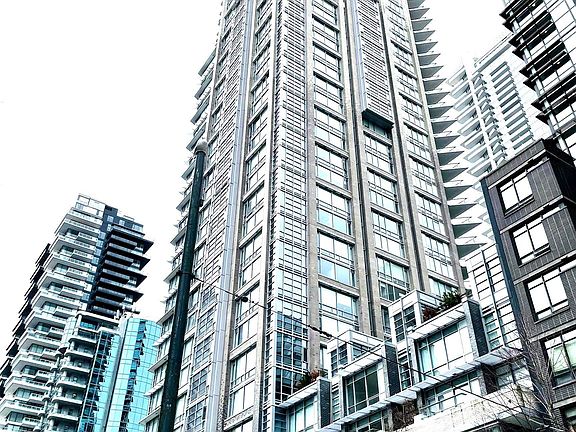 2nd image of 1283 Howe St #3108