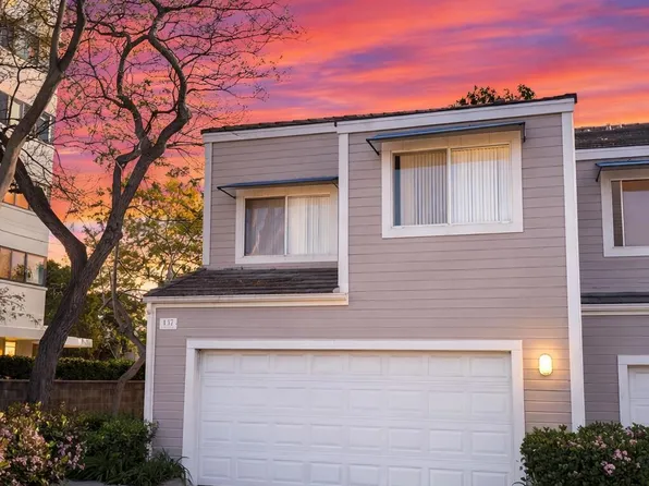 137 E Scott St, Port Hueneme, CA 93041