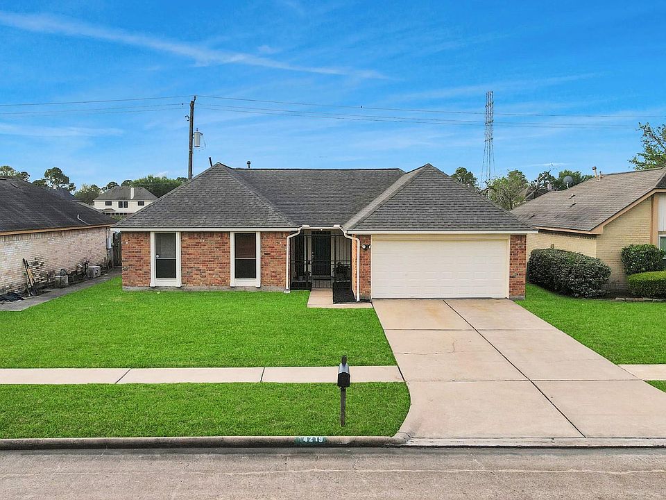 1st image of 14219 Swanfield Dr
