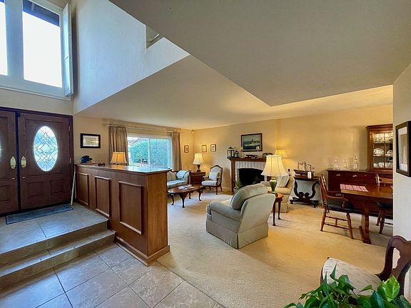 2nd image of 6242 Lake Leven Dr