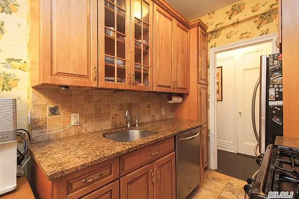 Sold by Century 21 American Homes | media 5