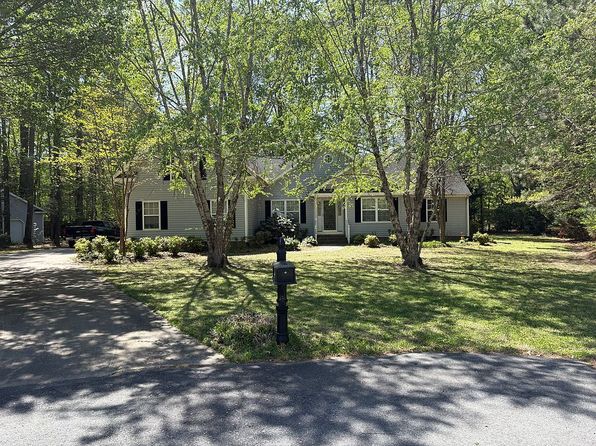 209 Bishop Cir