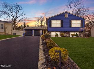 19 Silversmith Court, Howell, NJ 07731