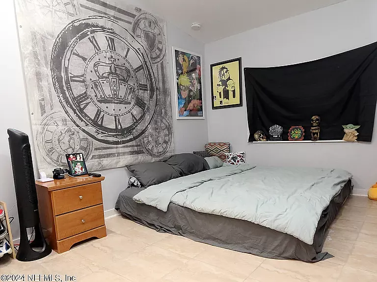 8146 Harding Ave — Photo 24