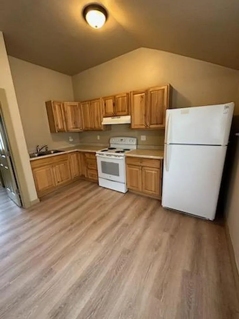 106 N K St, Livingston MT — Photo 3