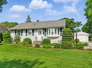 108 Boulay Cir, Chicopee, MA 01020