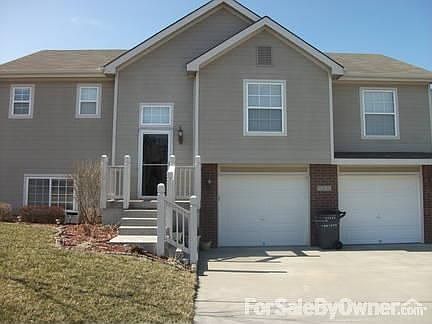1st image of 1308 SW Cross Creek Dr